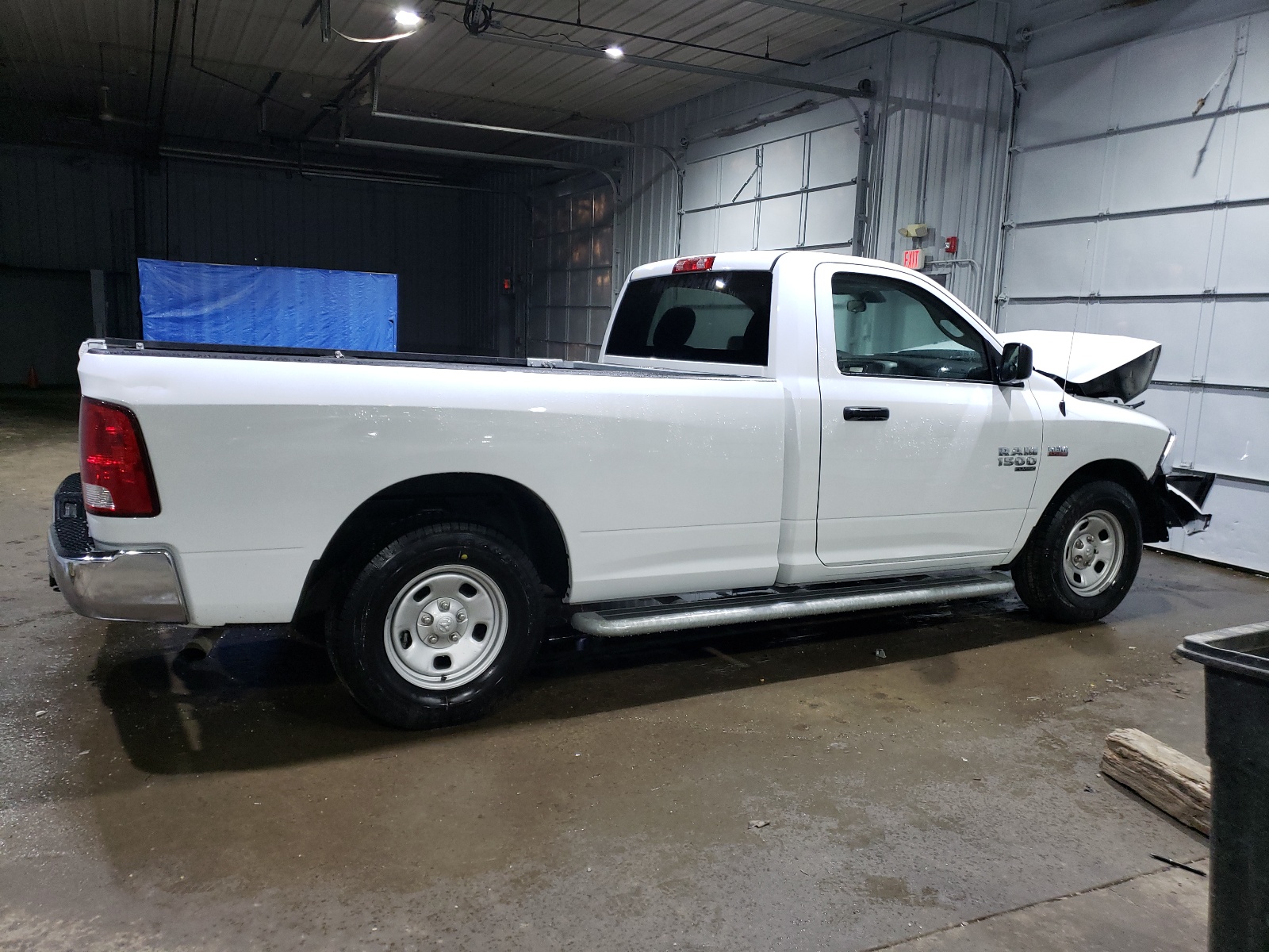 2023 Ram 1500 Classic Tradesman vin: 3C6JR6DT8PG665582