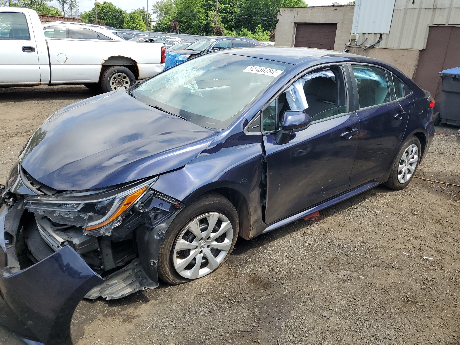 2020 Toyota Corolla Le vin: 5YFEPRAE2LP040137