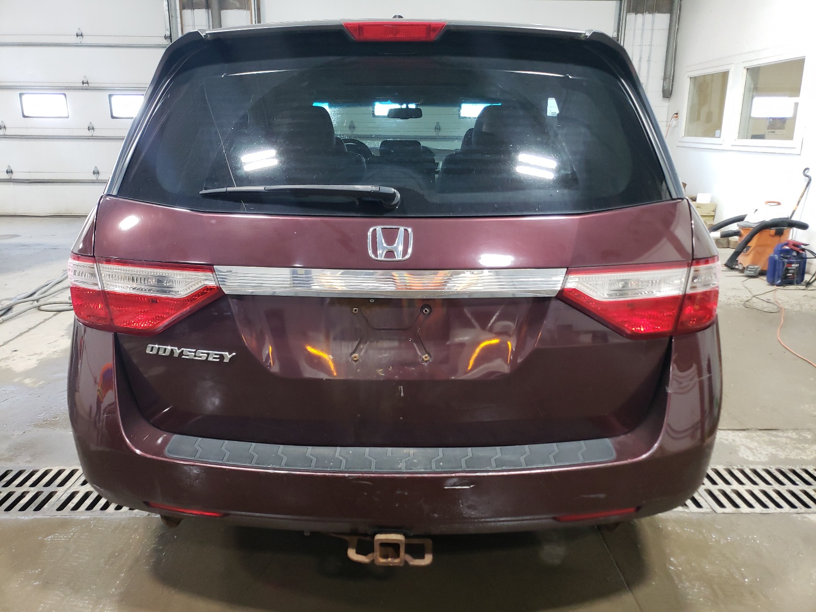 5FNRL5H6XBB024217 2011 Honda Odyssey Exl