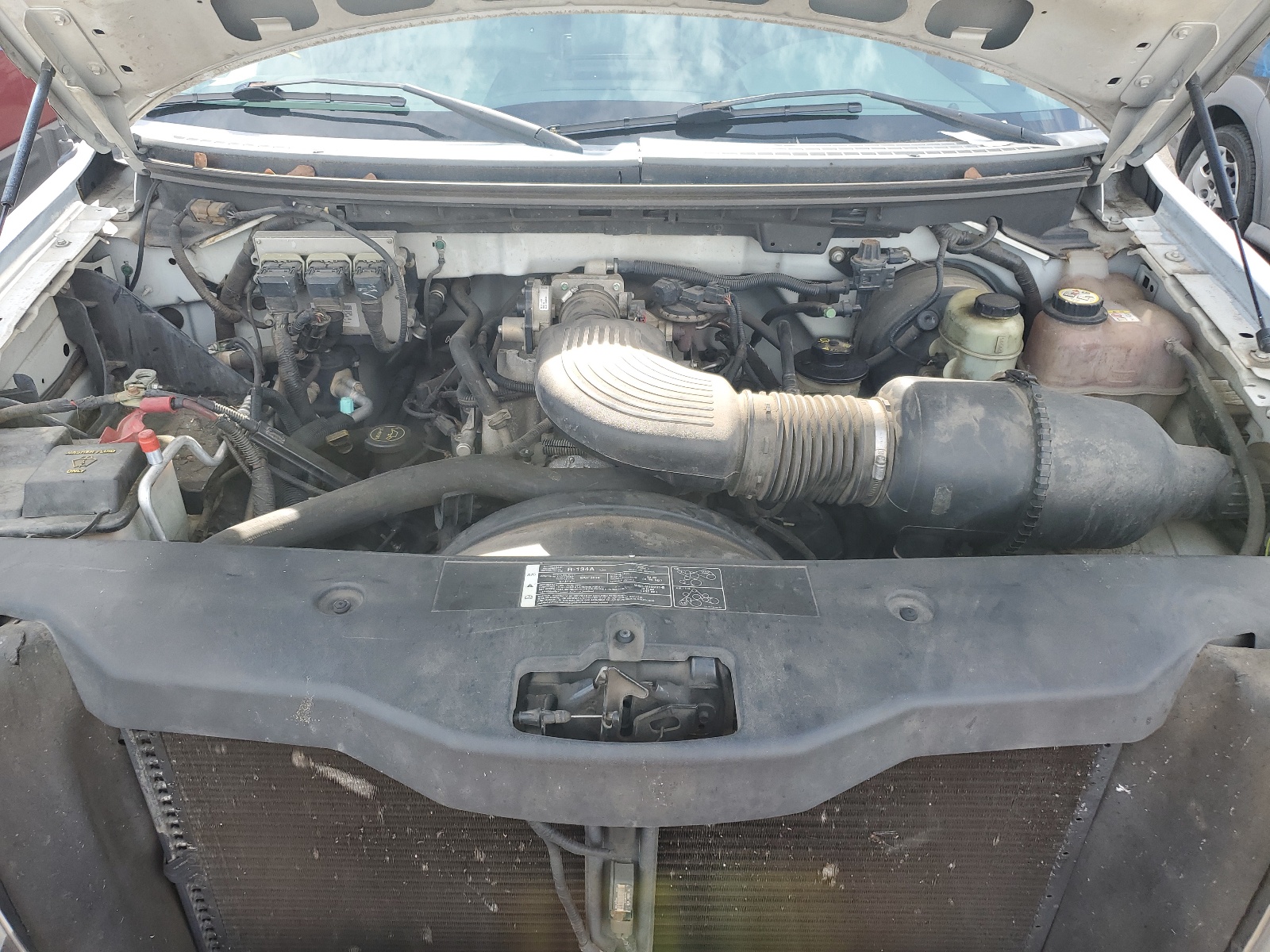 1FTRF12W25KB89663 2005 Ford F150