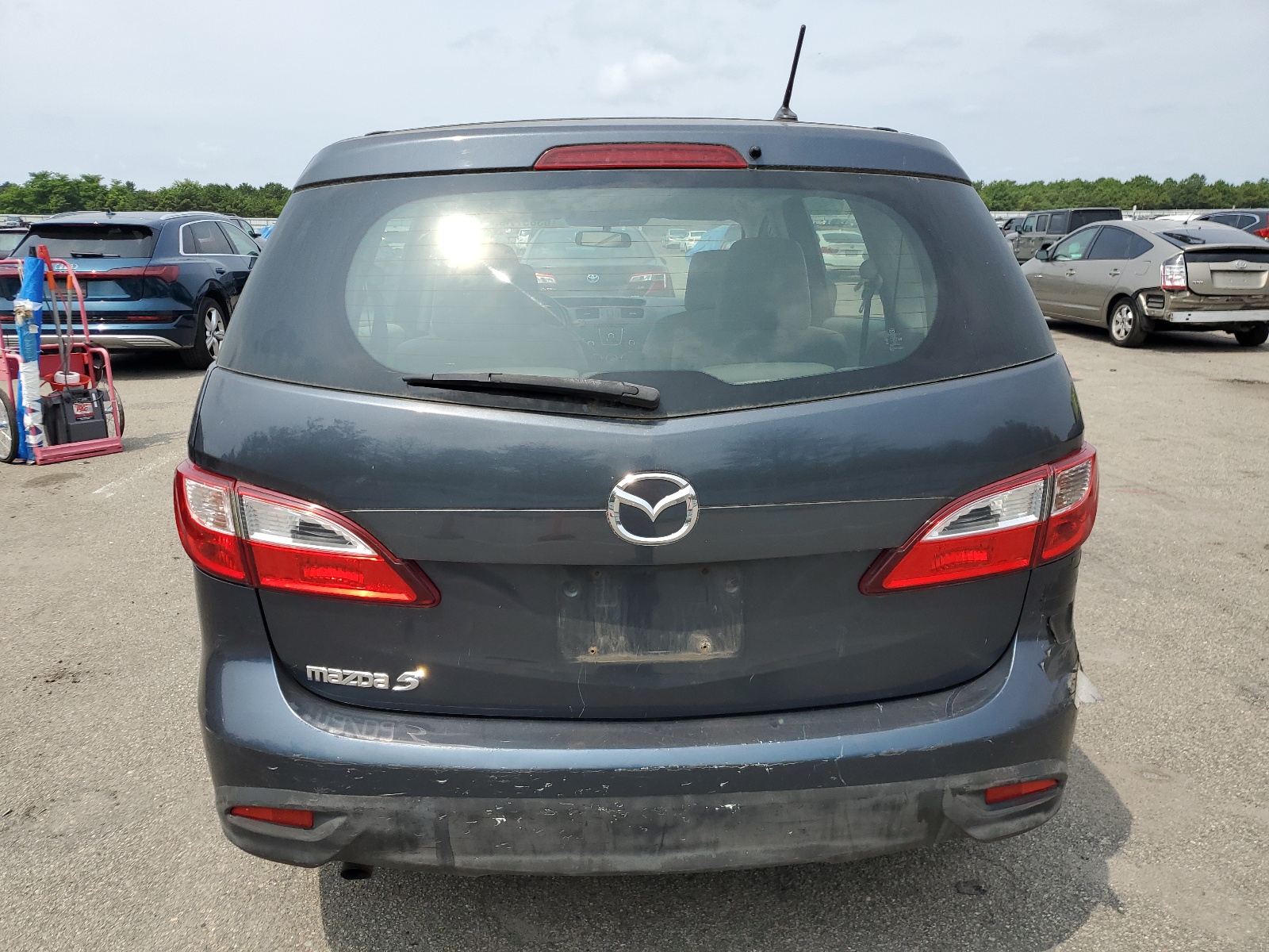 JM1CW2BL4C0115042 2012 Mazda 5