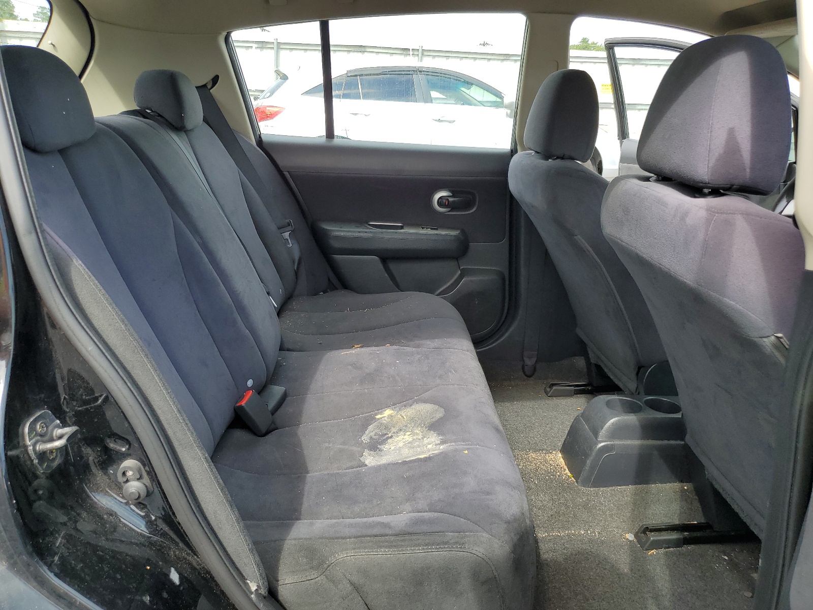 3N1BC13E38L363469 2008 Nissan Versa S