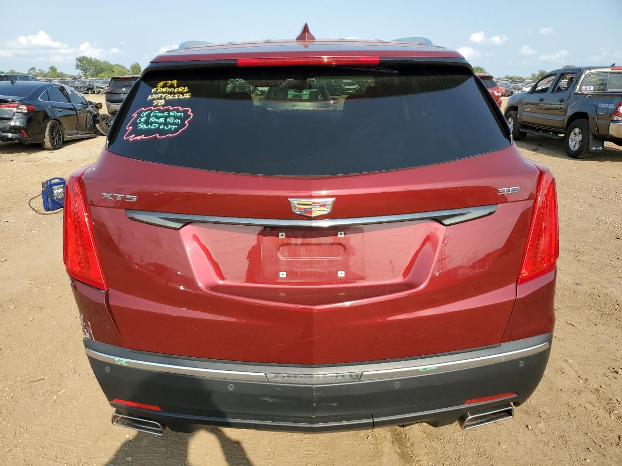 2018 Cadillac Xt5 Luxury VIN: 1GYKNCRS9JZ117227 Lot: 65189744