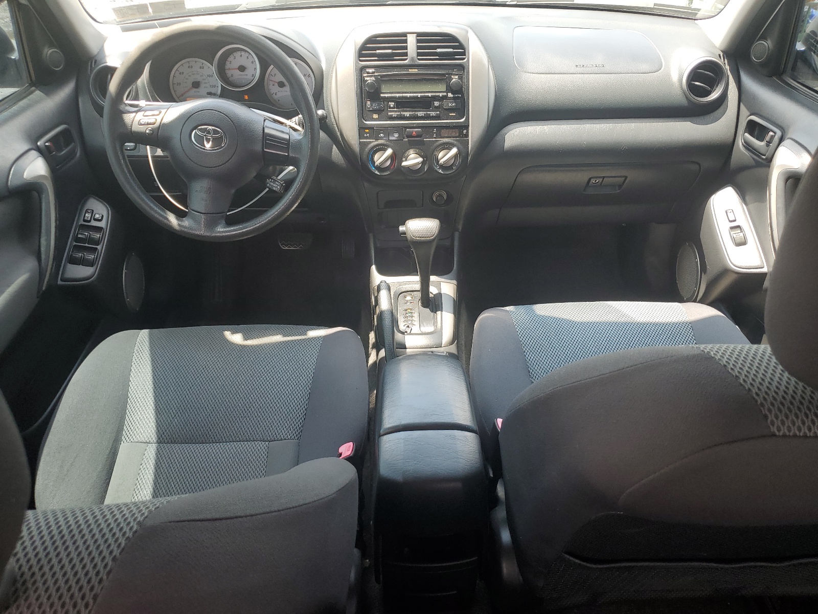 JTEHD20V240018631 2004 Toyota Rav4