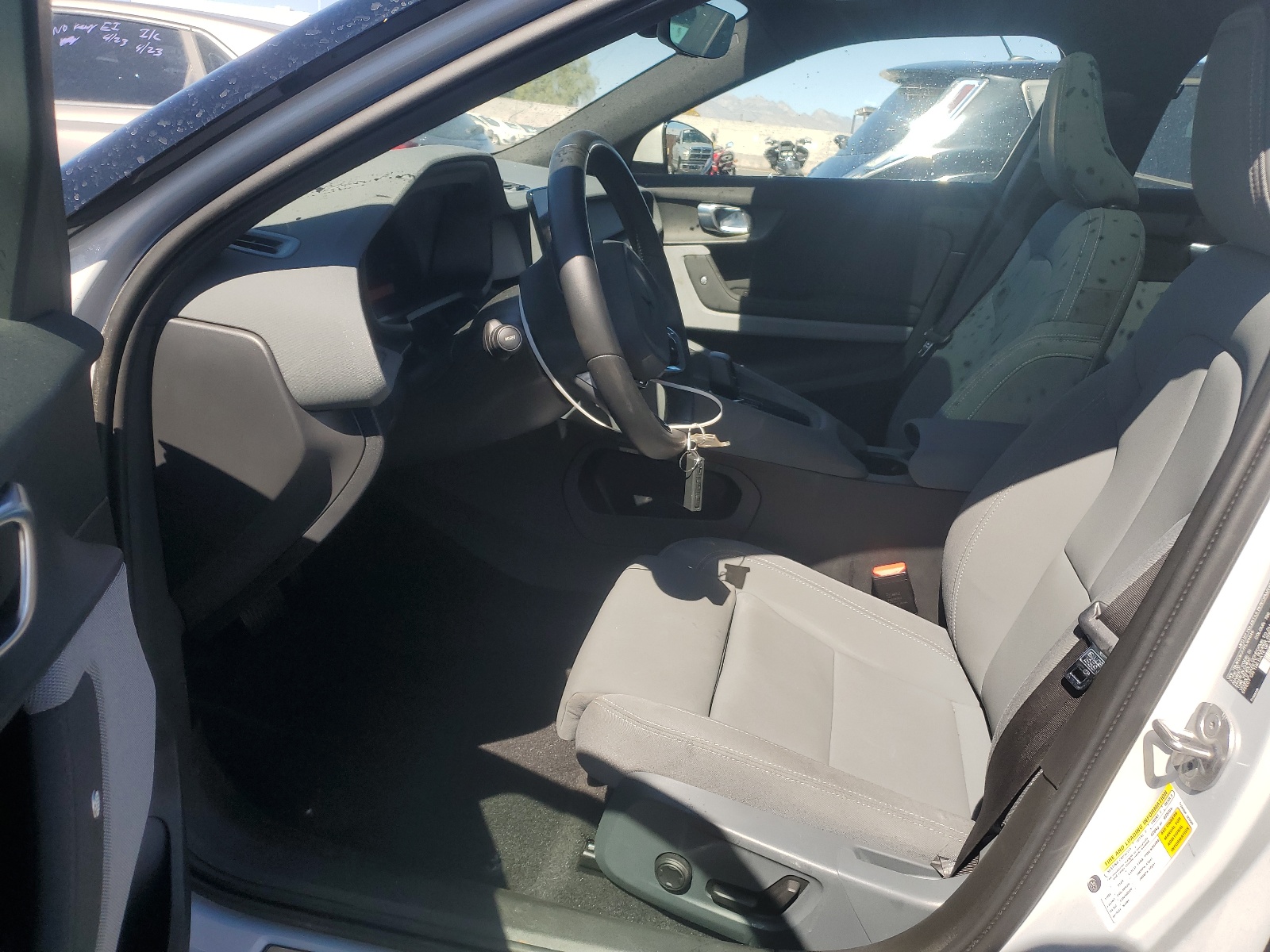 YSMED3KA7PL124846 2023 Polestar 2