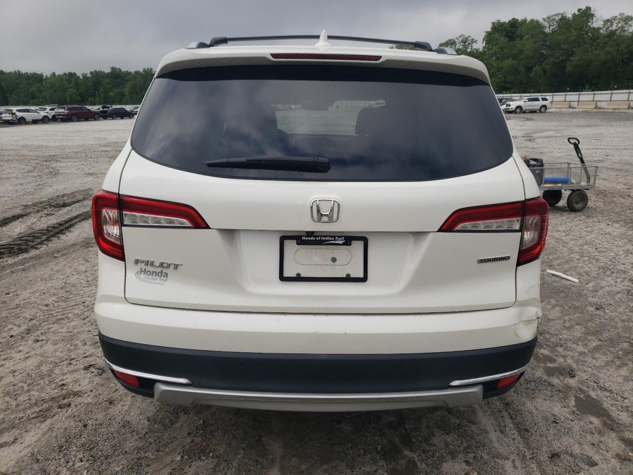 2019 Honda Pilot Touring VIN: 5FNYF5H98KB007574 Lot: 62238824