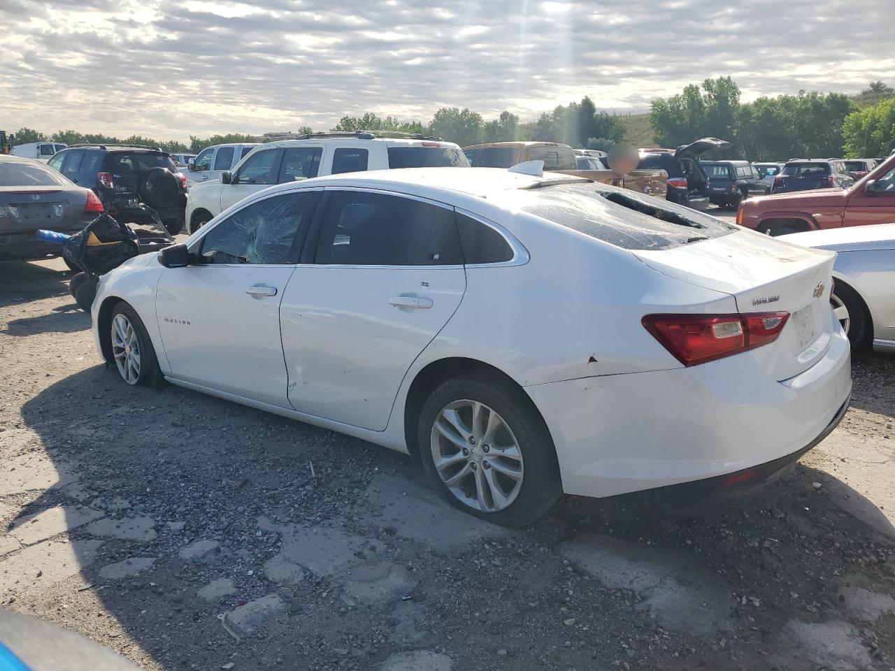 1G1ZE5ST3GF290683 2016 CHEVROLET MALIBU - Image 2