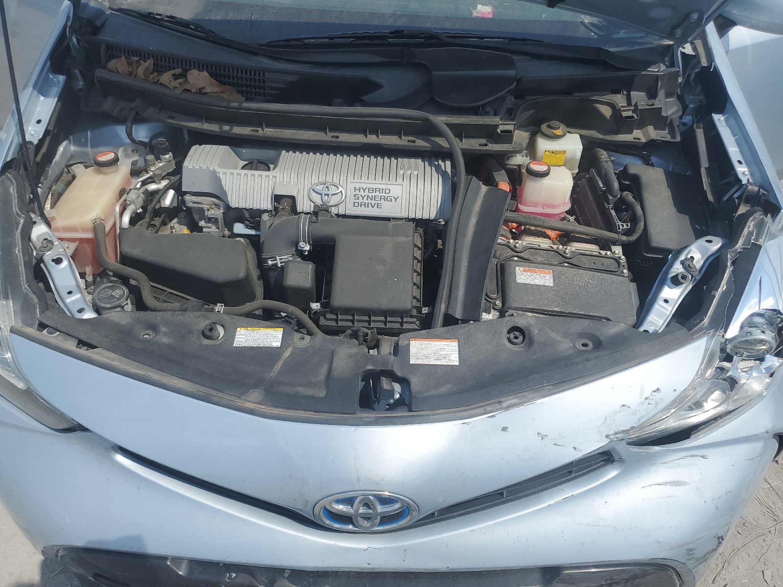 JTDZN3EU6GJ046250 2016 Toyota Prius V