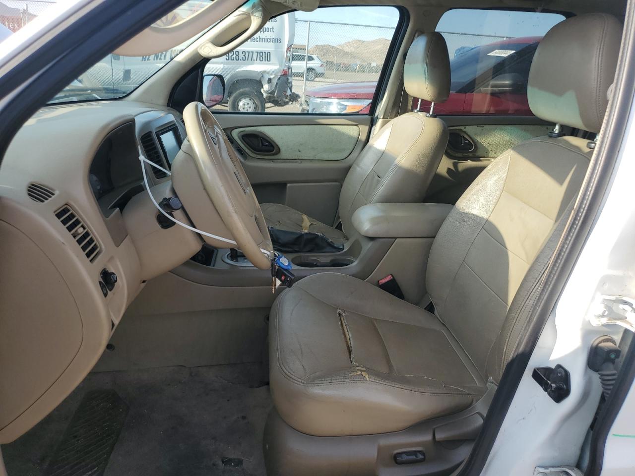2005 Ford Escape Xlt VIN: 1FMYU93165KD52667 Lot: 64440024