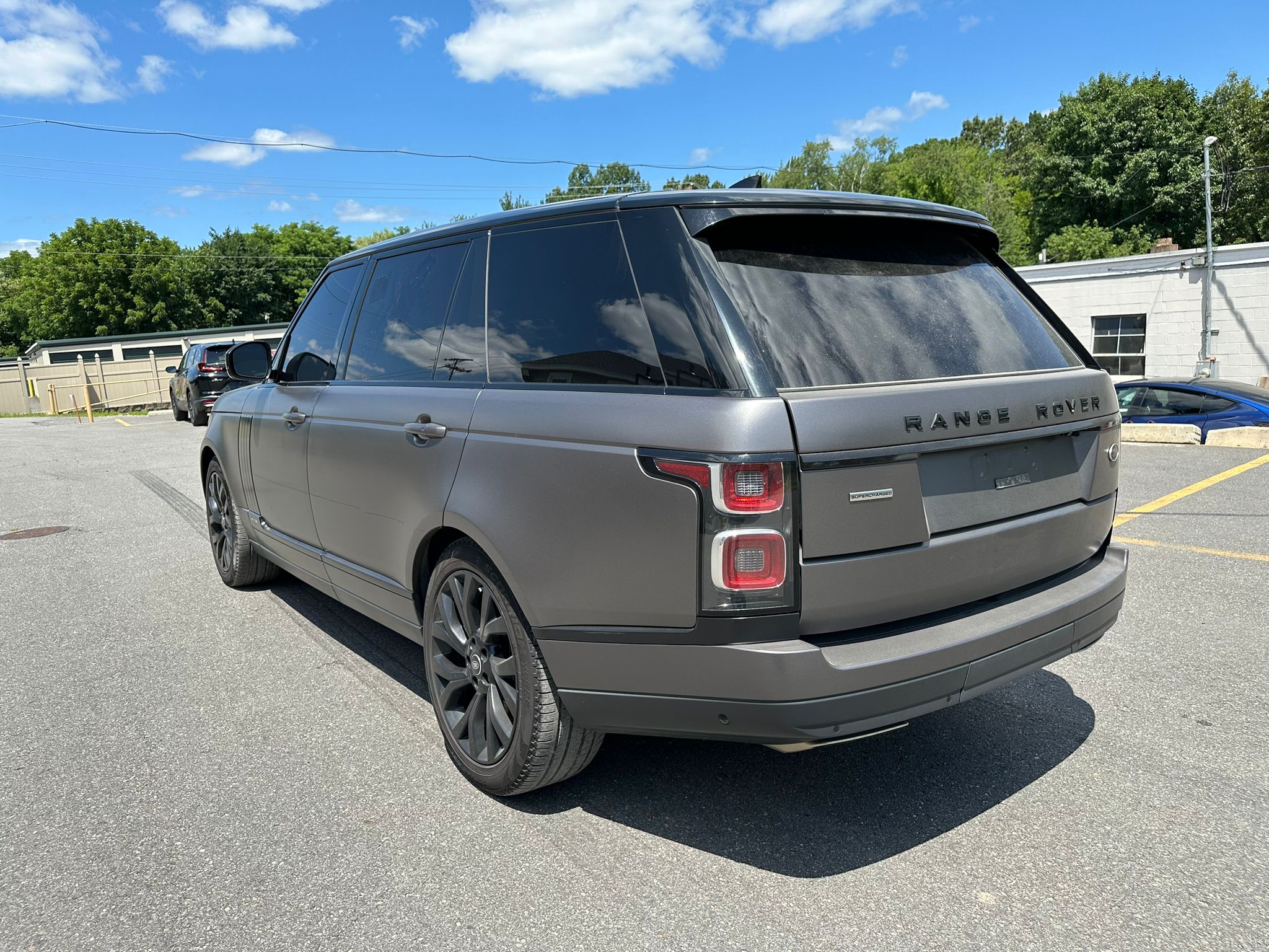 2019 Land Rover Range Rover Supercharged vin: SALGS5RE0KA539566