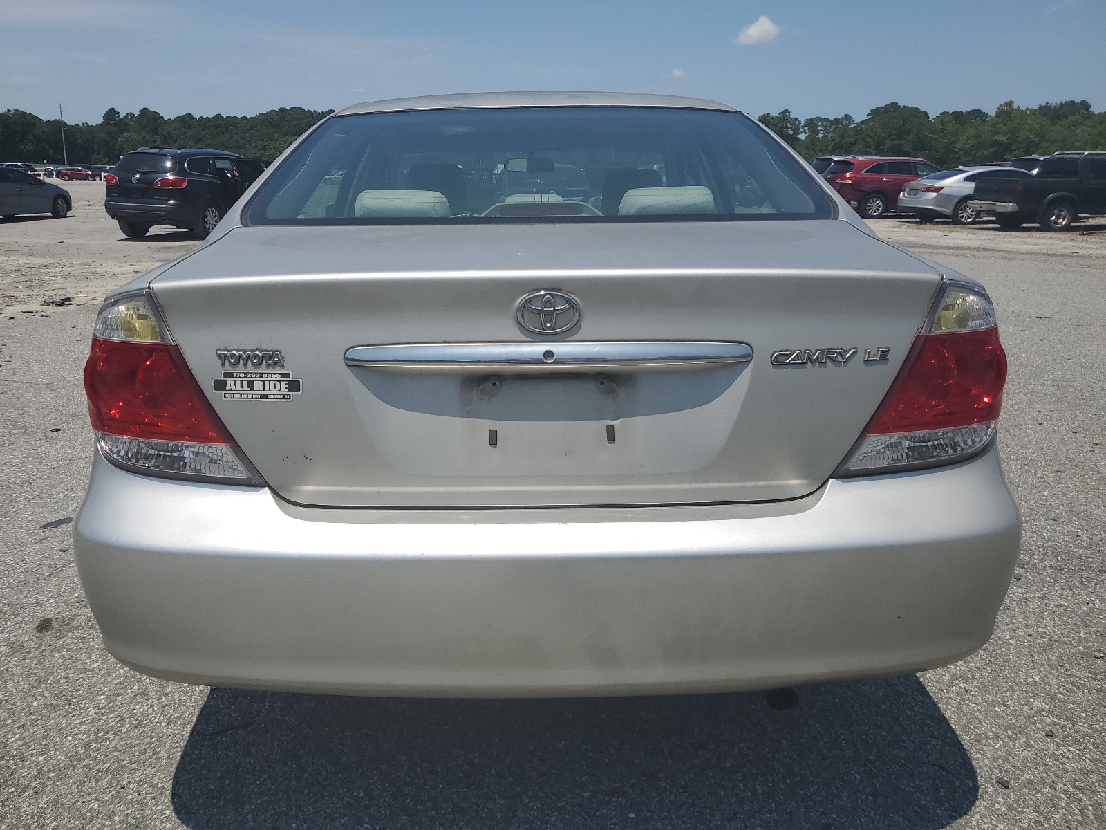 4T1BE32KX5U404994 2005 Toyota Camry Le