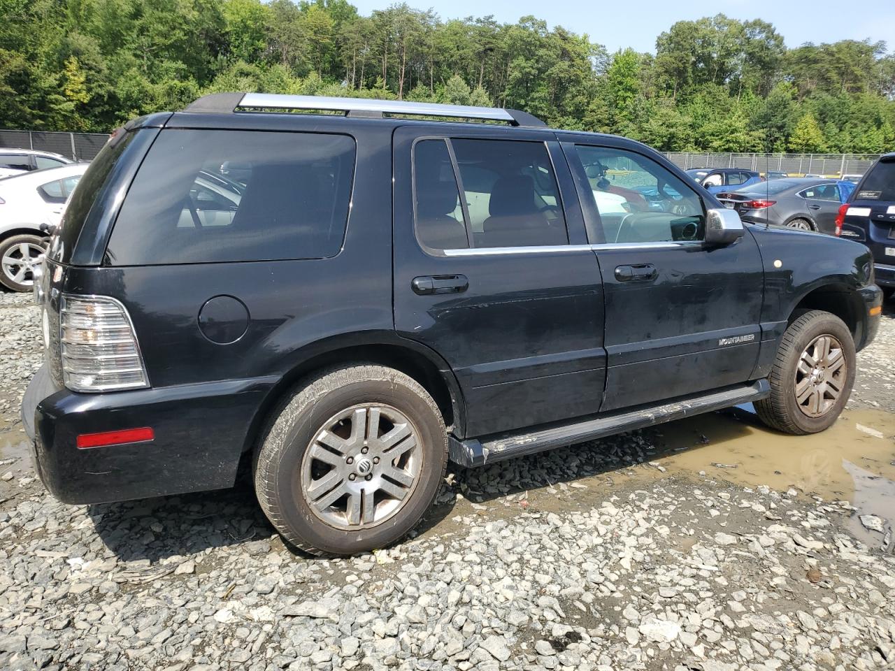 2008 Mercury Mountaineer - Image 3