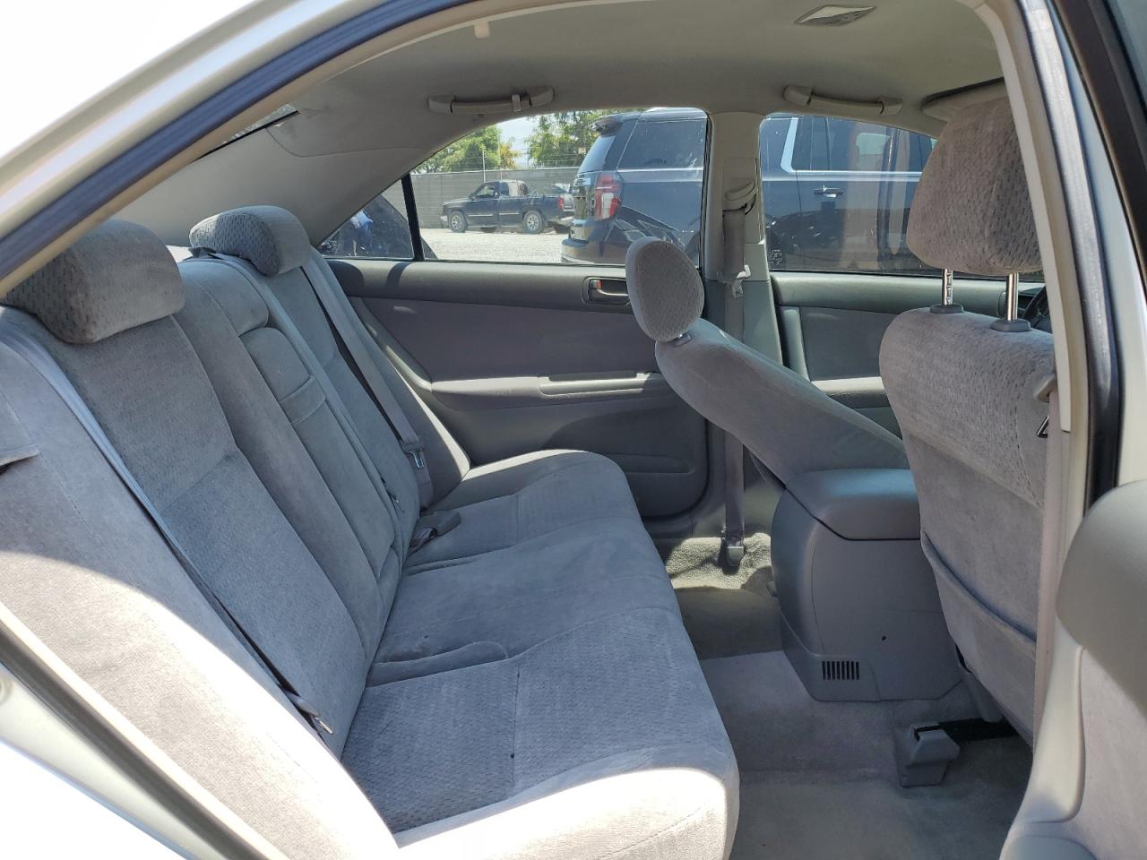 2003 Toyota Camry Le VIN: JTDBE32K230184355 Lot: 63310644