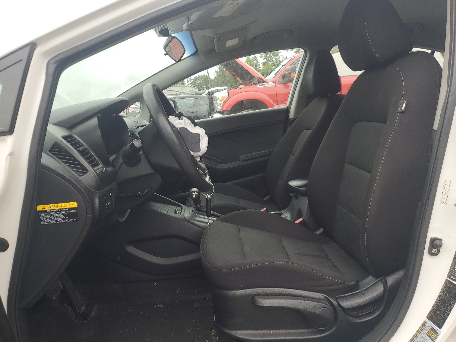 KNAFK4A6XG5494084 2016 Kia Forte Lx