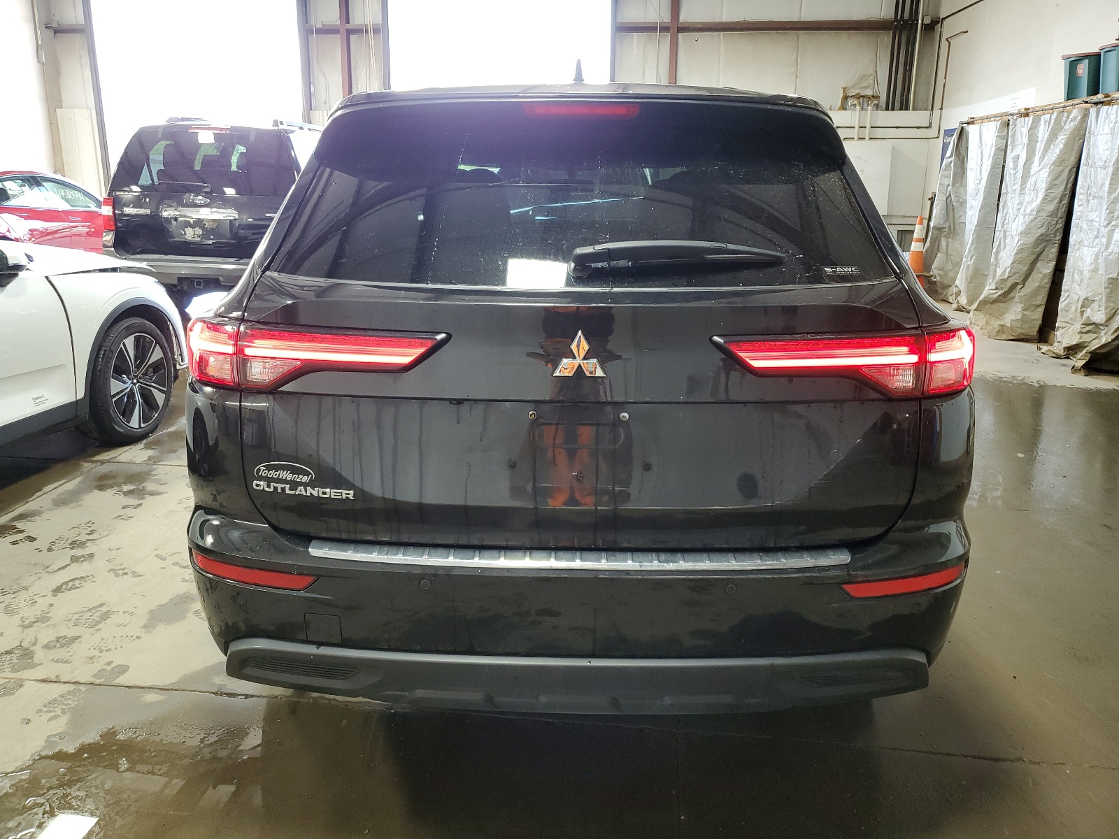 JA4J4TA89NZ053145 2022 Mitsubishi Outlander Es