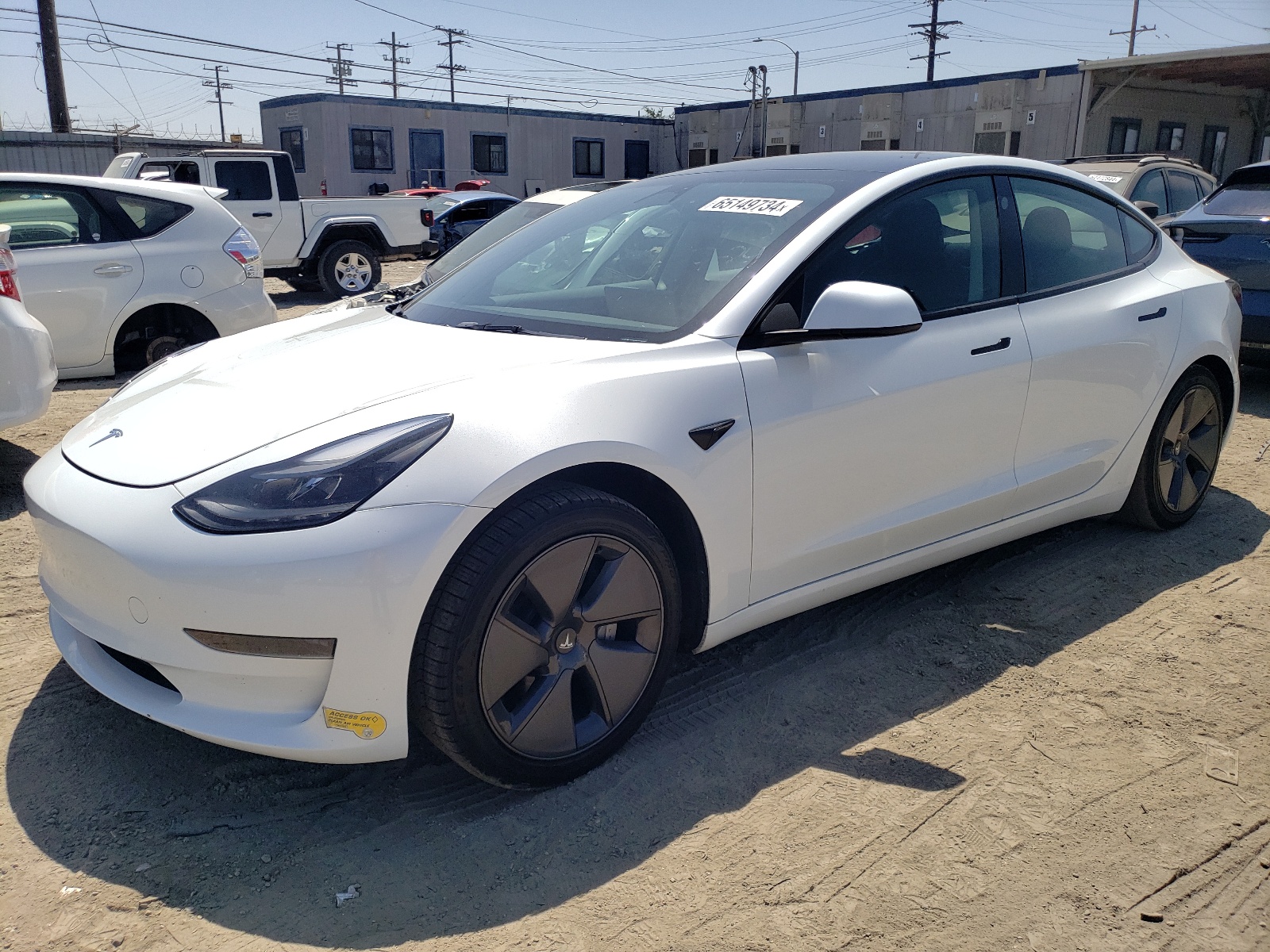 2023 Tesla Model 3 vin: 5YJ3E1EA3PF400135