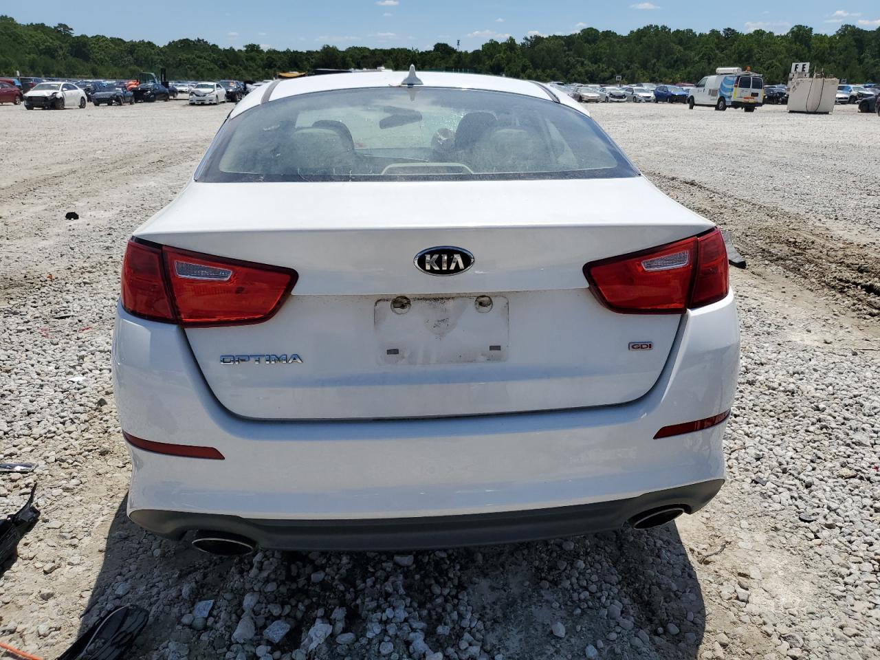 2014 Kia Optima Lx VIN: 5XXGM4A72EG263585 Lot: 62676034