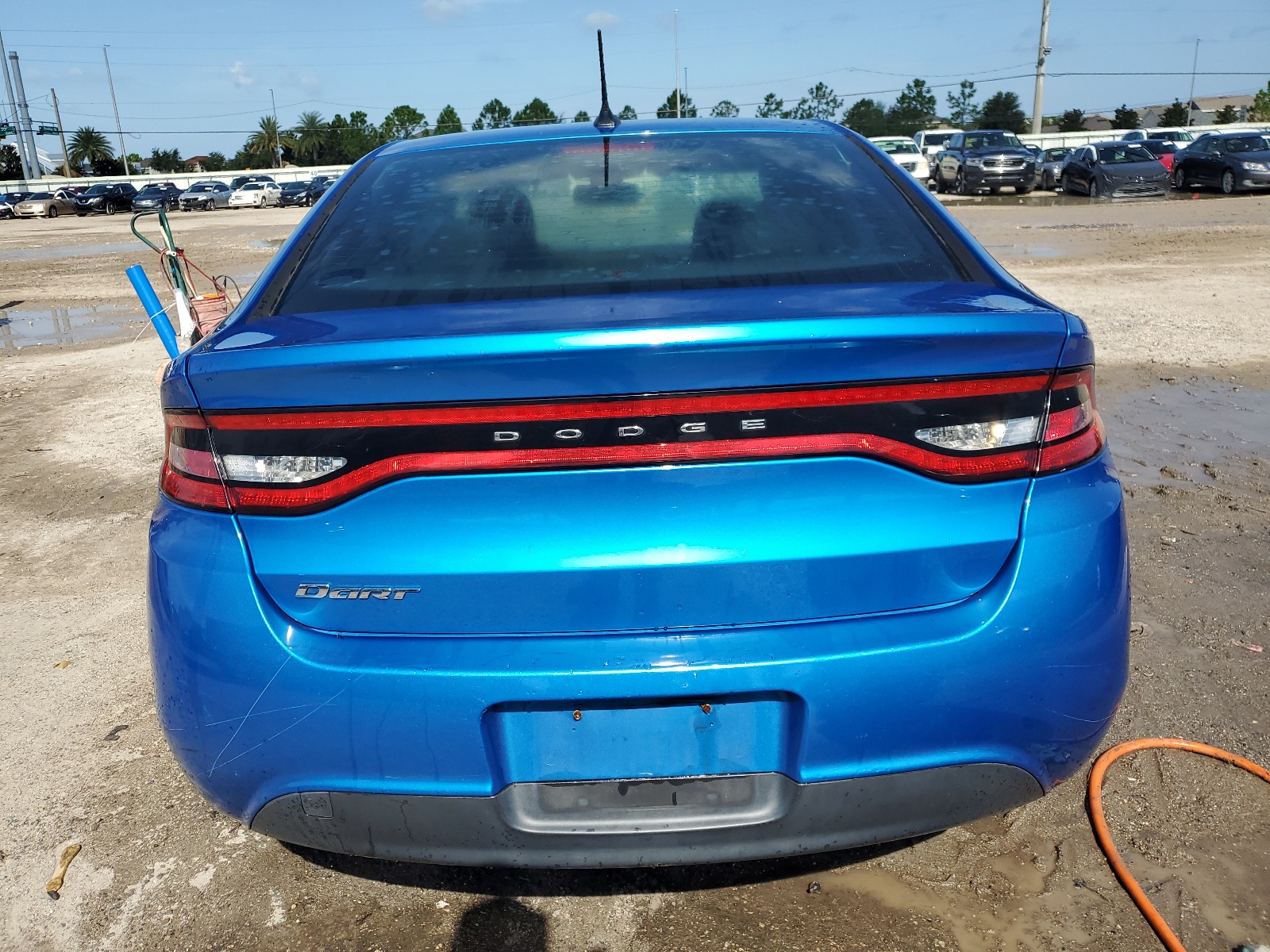 1C3CDFAA7FD421845 2015 Dodge Dart Se