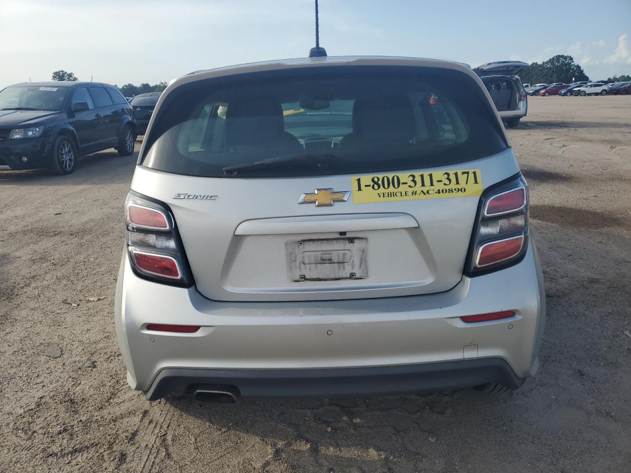 2020 Chevrolet Sonic VIN: 1G1JG6SB2L4123659 Lot: 64951904