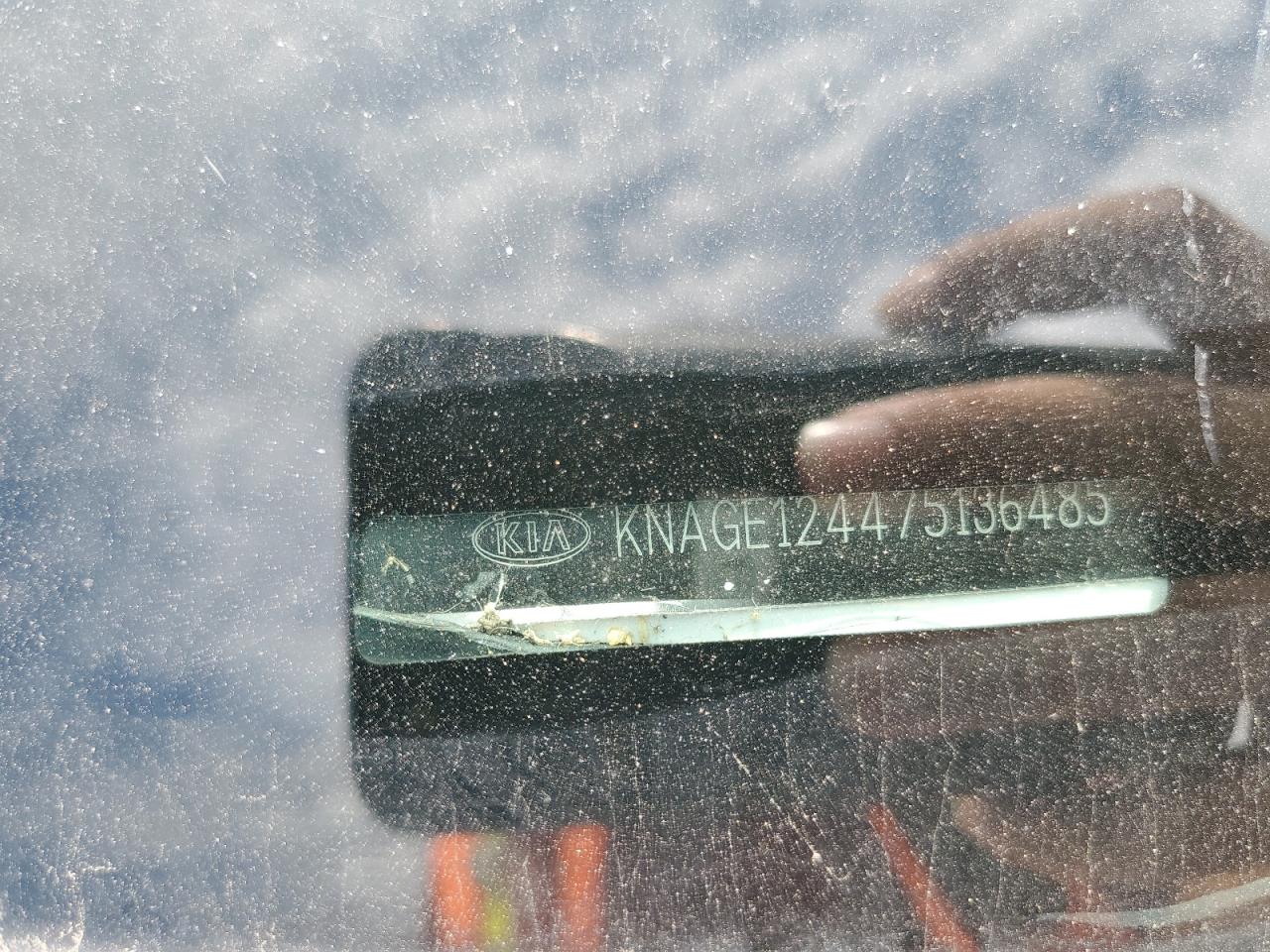 2007 Kia Optima Lx VIN: KNAGE124475136485 Lot: 61727924