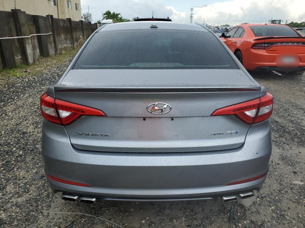 2015 Hyundai Sonata Sport vin: 5NPE34AB8FH100217