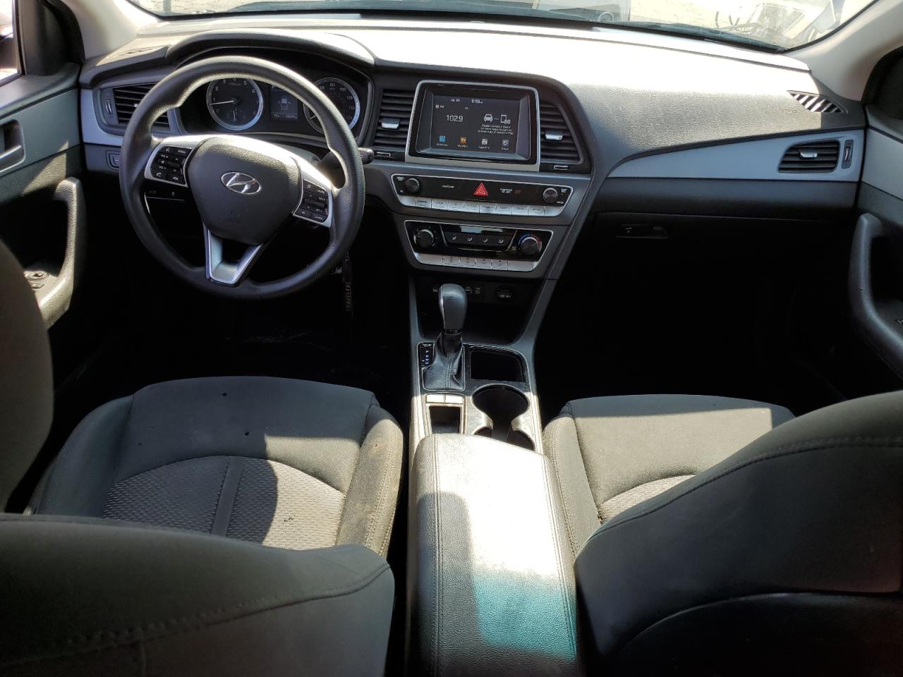 5NPE24AF9KH742011 2019 Hyundai Sonata Se