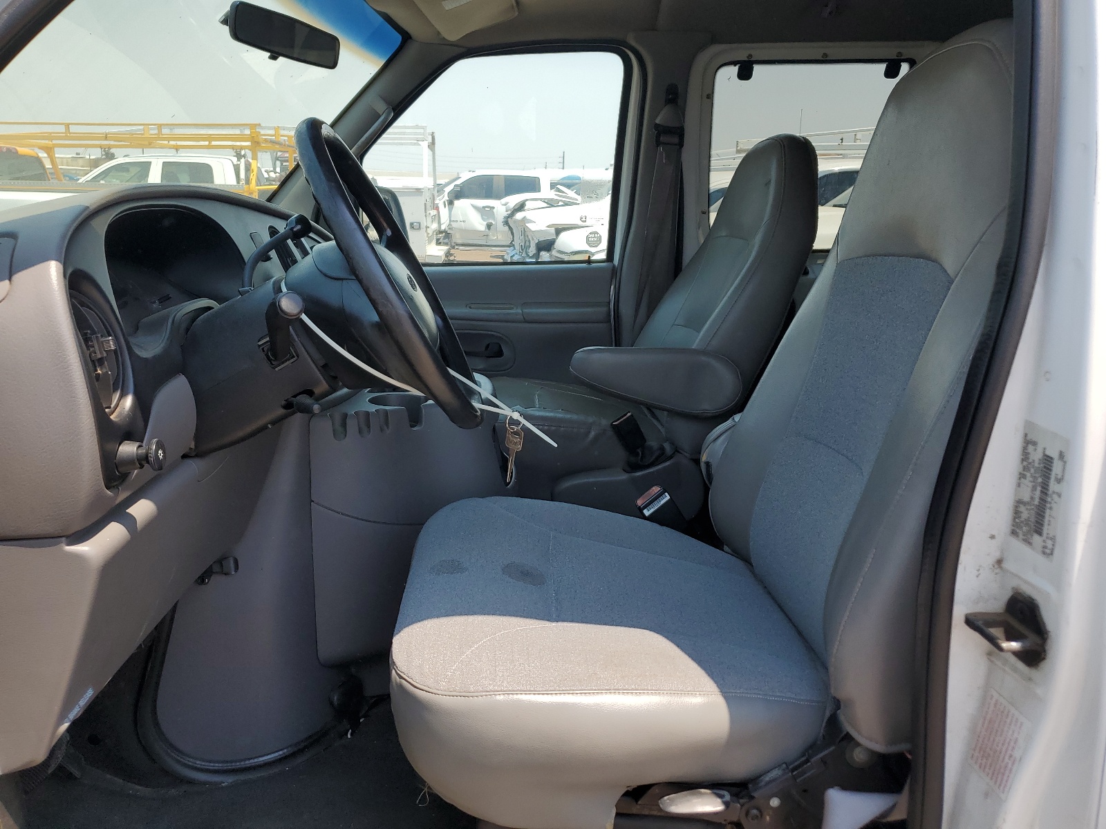 1FBSS31LX1HA02780 2001 Ford Econoline E350 Super Duty Wagon