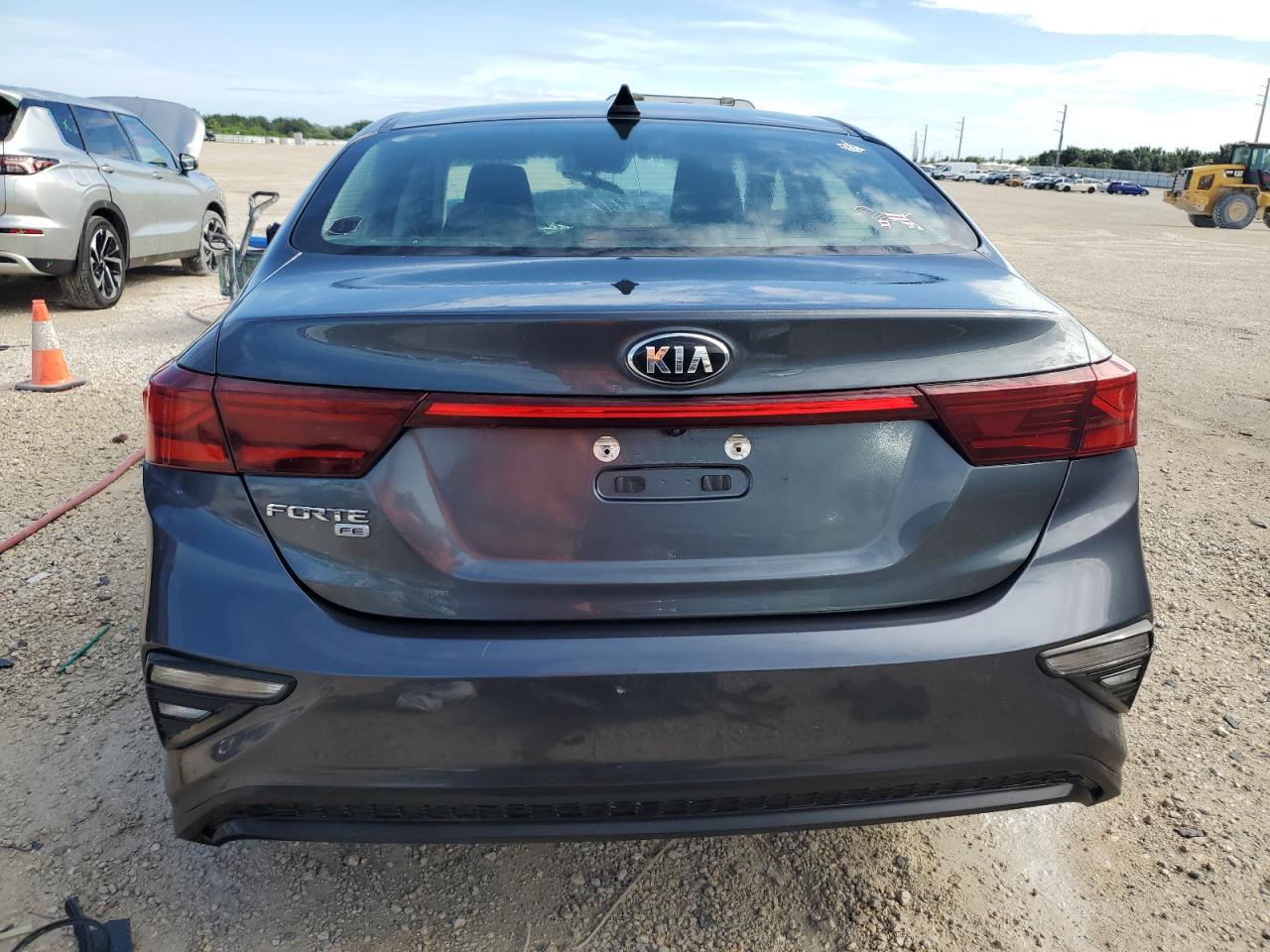 2020 Kia Forte Fe VIN: 3KPF24AD0LE174787 Lot: 64231554