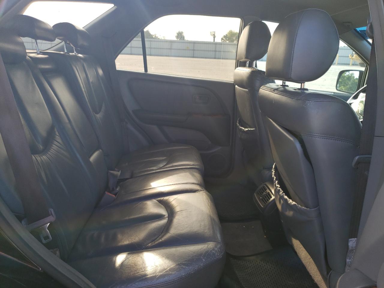 2000 Lexus Rx 300 VIN: JT6GF10U0Y0066038 Lot: 64938564