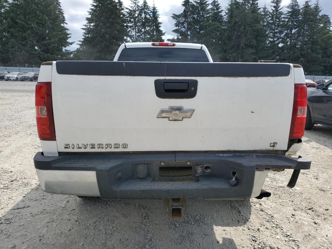 2008 Chevrolet Silverado K2500 Heavy Duty VIN: 1GCHK23K08F158434 Lot: 64106444