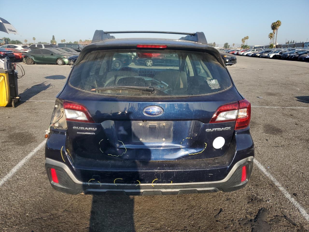 4S4BSAAC1J3313202 2018 Subaru Outback 2.5I