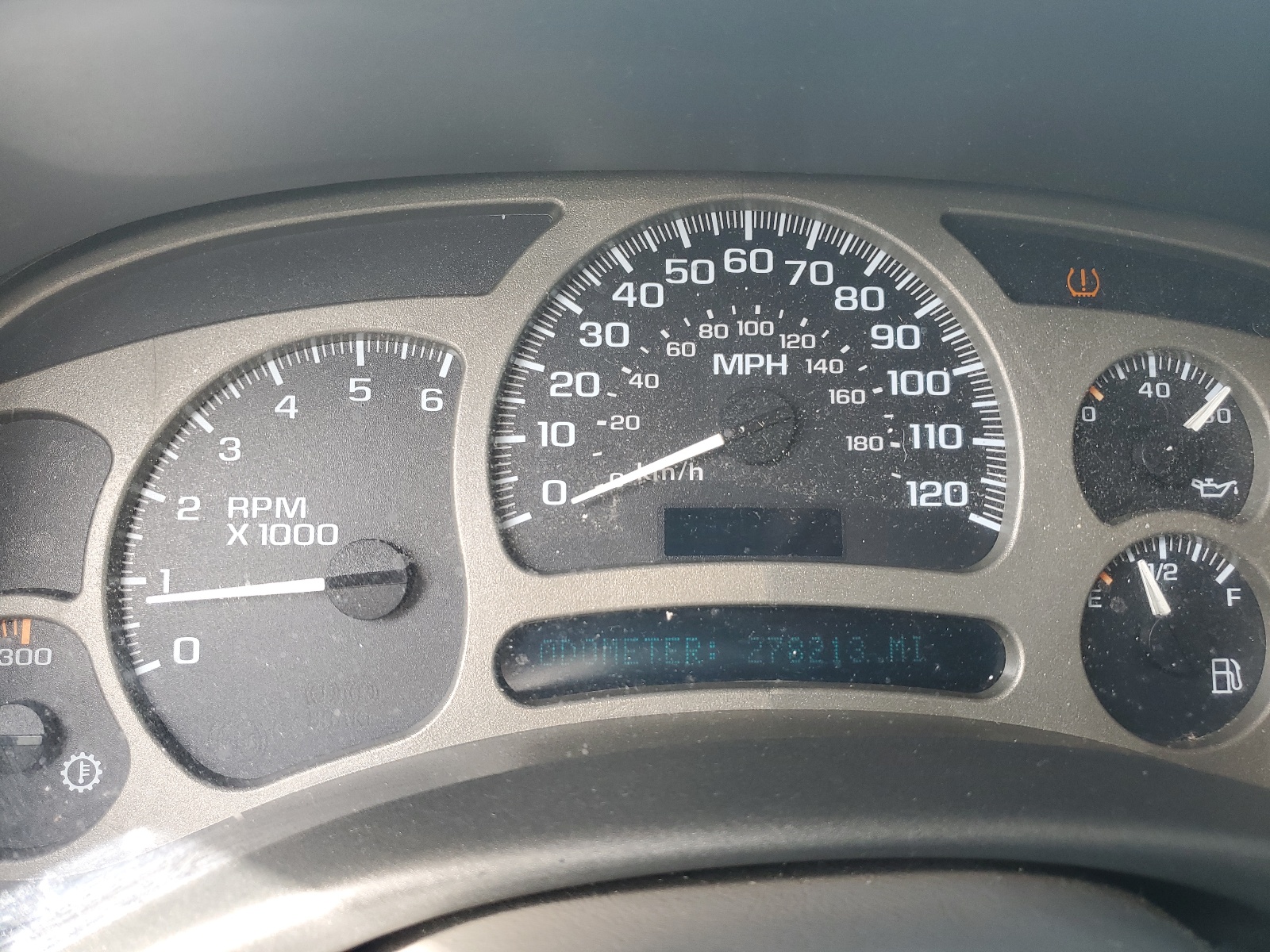 1GKEK63U55J176470 2005 GMC Yukon Denali