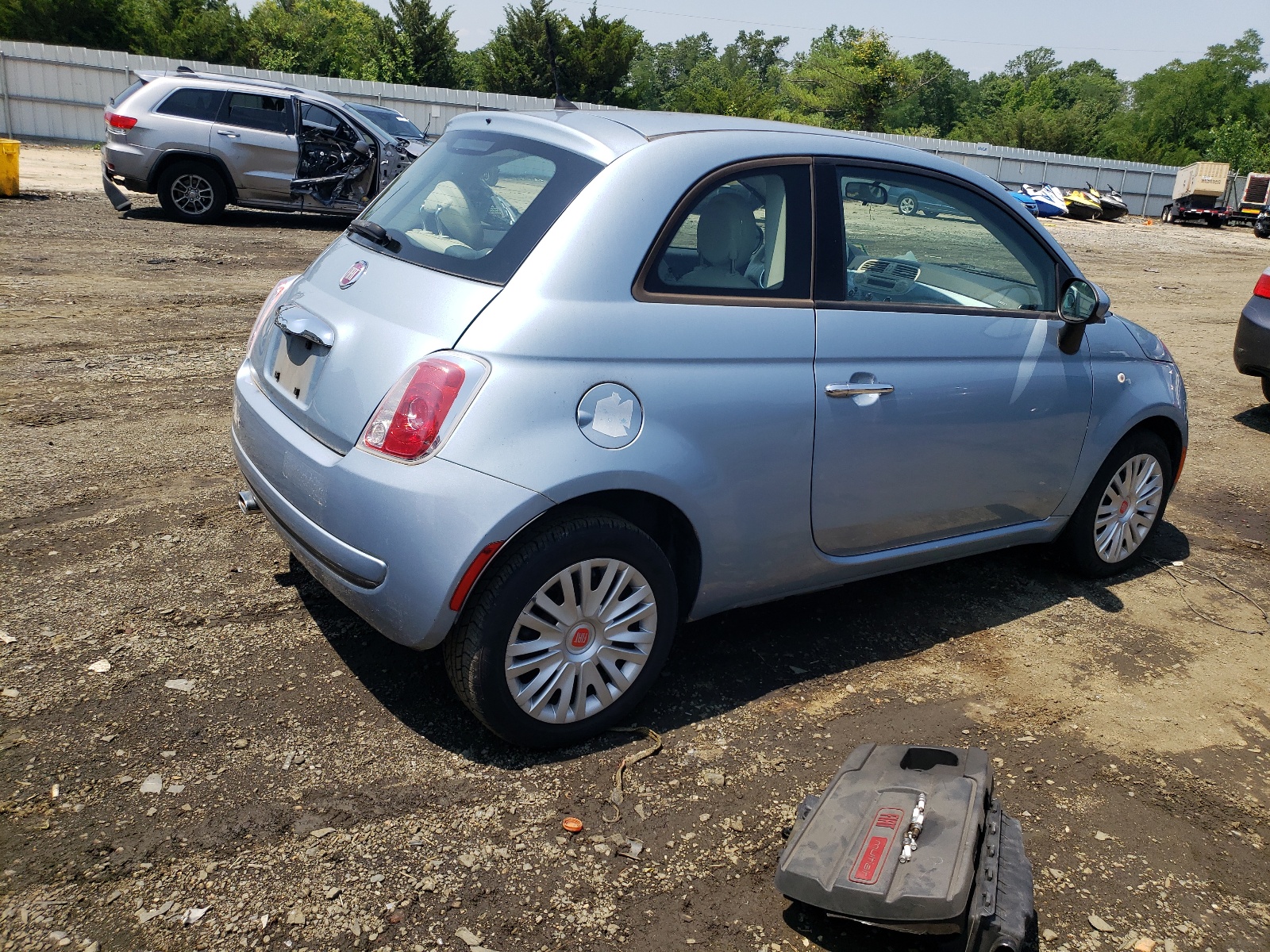 2014 Fiat 500 Pop vin: 3C3CFFAR8ET187076