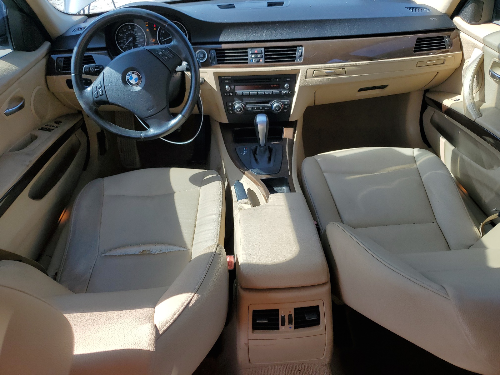 WBAPH73539A173961 2009 BMW 328 I