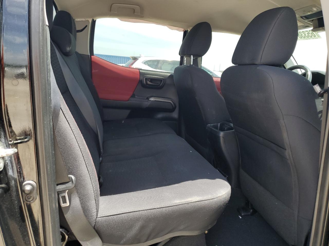 2017 Toyota Tacoma Double Cab VIN: 5TFCZ5AN3HX108433 Lot: 65338104