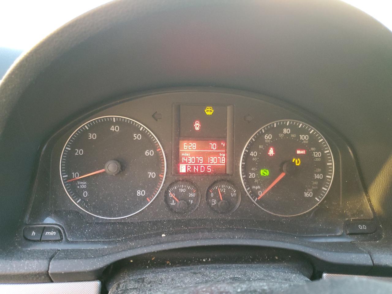 2007 Volkswagen Jetta 2.5 Option Package 1 VIN: 3VWSG81K37M009931 Lot: 65093414