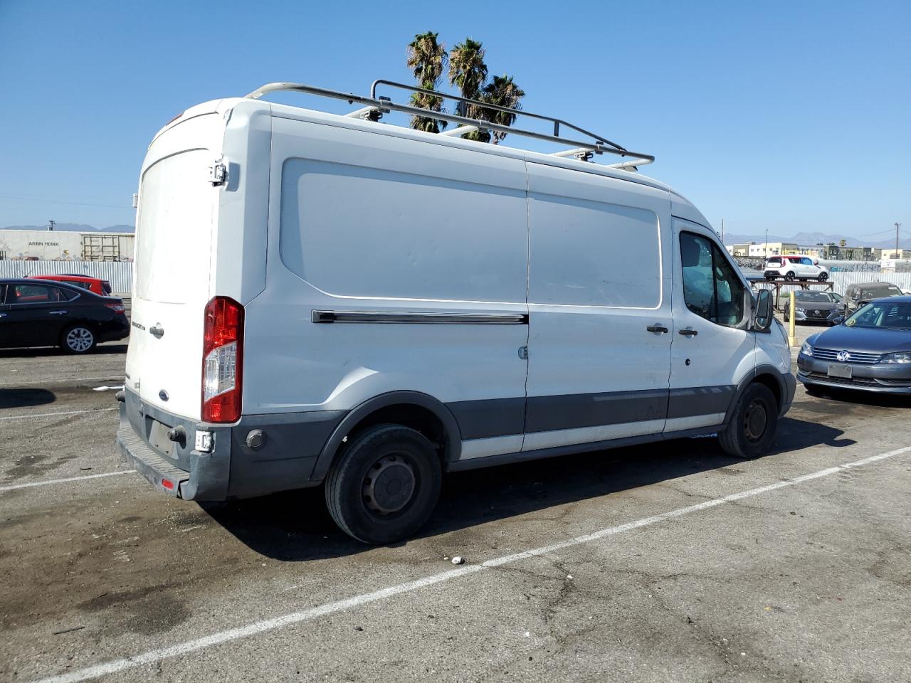 2017 Ford Transit - Image 3