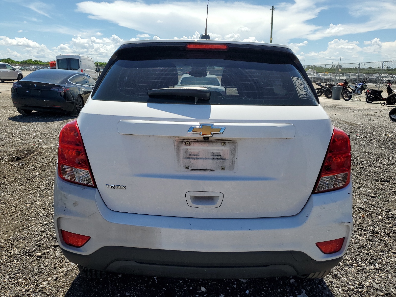 3GNCJKSB7JL211910 2018 Chevrolet Trax Ls