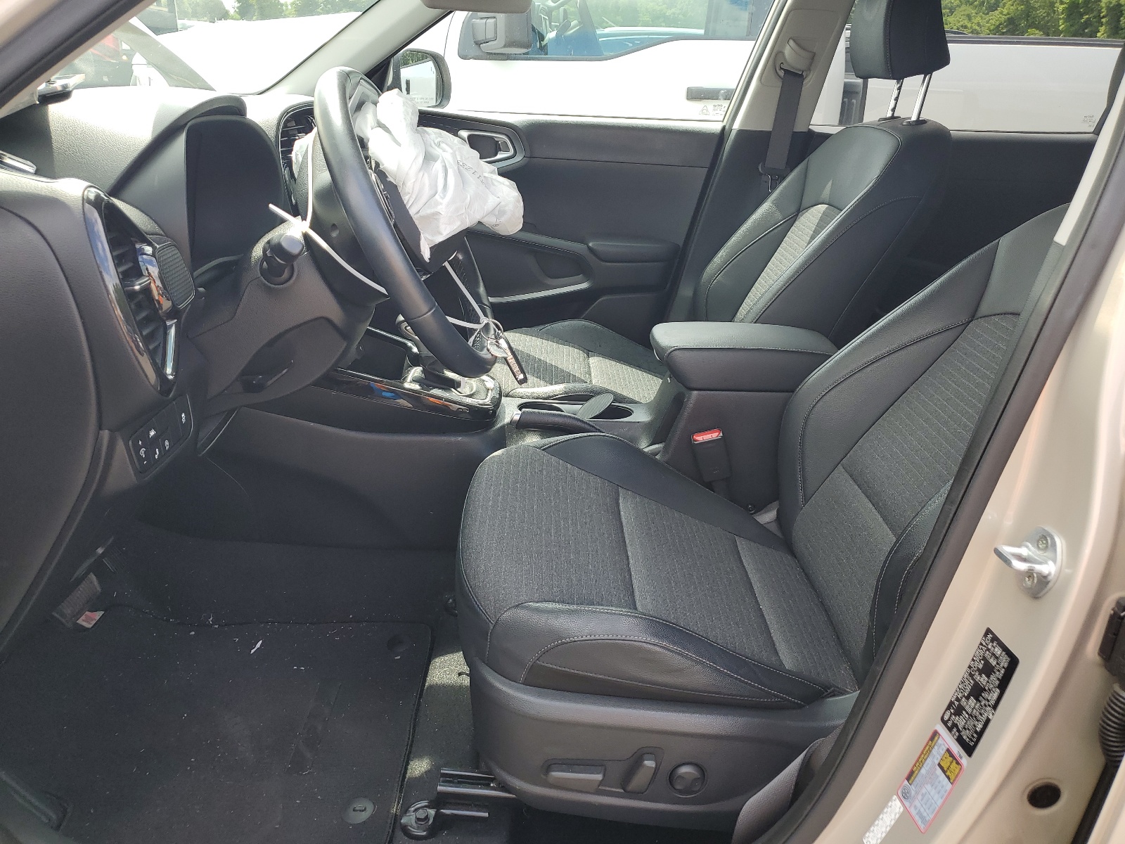 KNDJ33AU5L7109869 2020 Kia Soul Ex