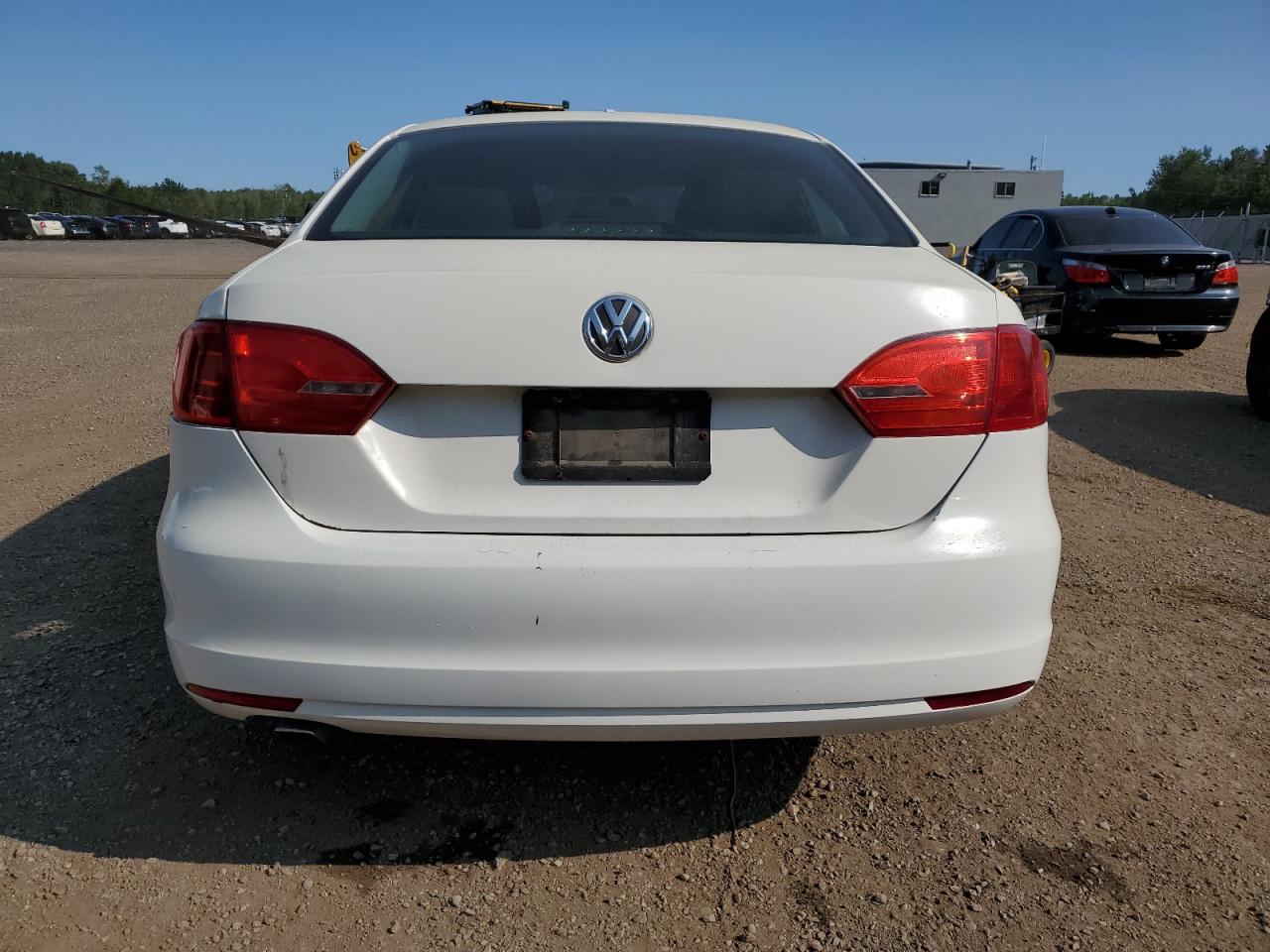 3VW2K7AJ2BM056344 2011 Volkswagen Jetta Base