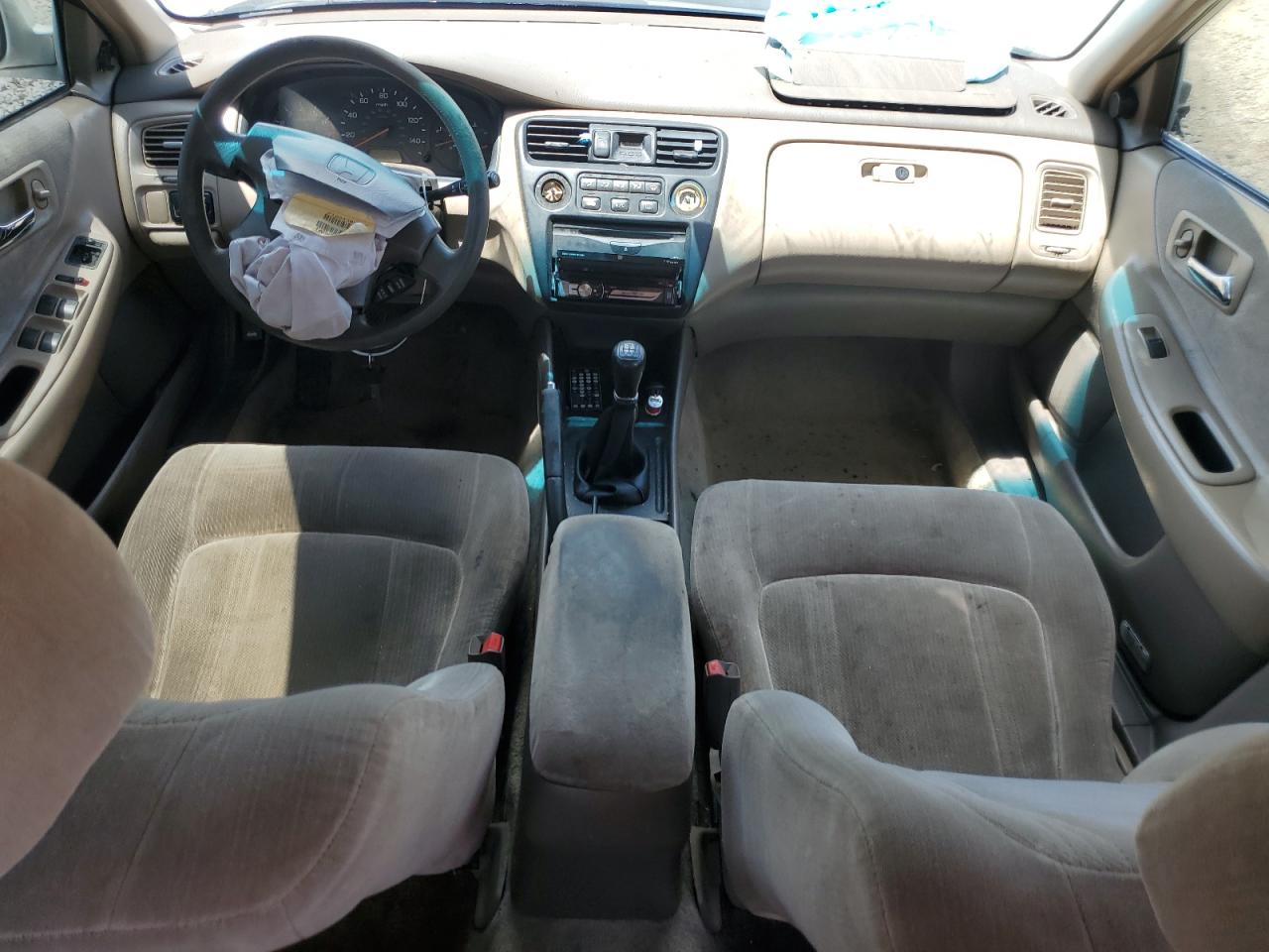 2000 Honda Accord Lx VIN: 1HGCG5547YA125649 Lot: 62855374