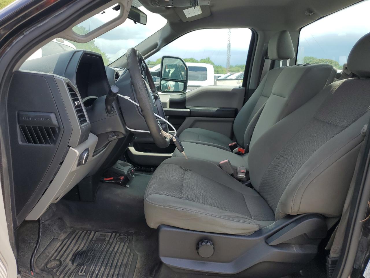 2019 Ford F450 Super Duty VIN: 1FDUF4GY0KEF05279 Lot: 63893884