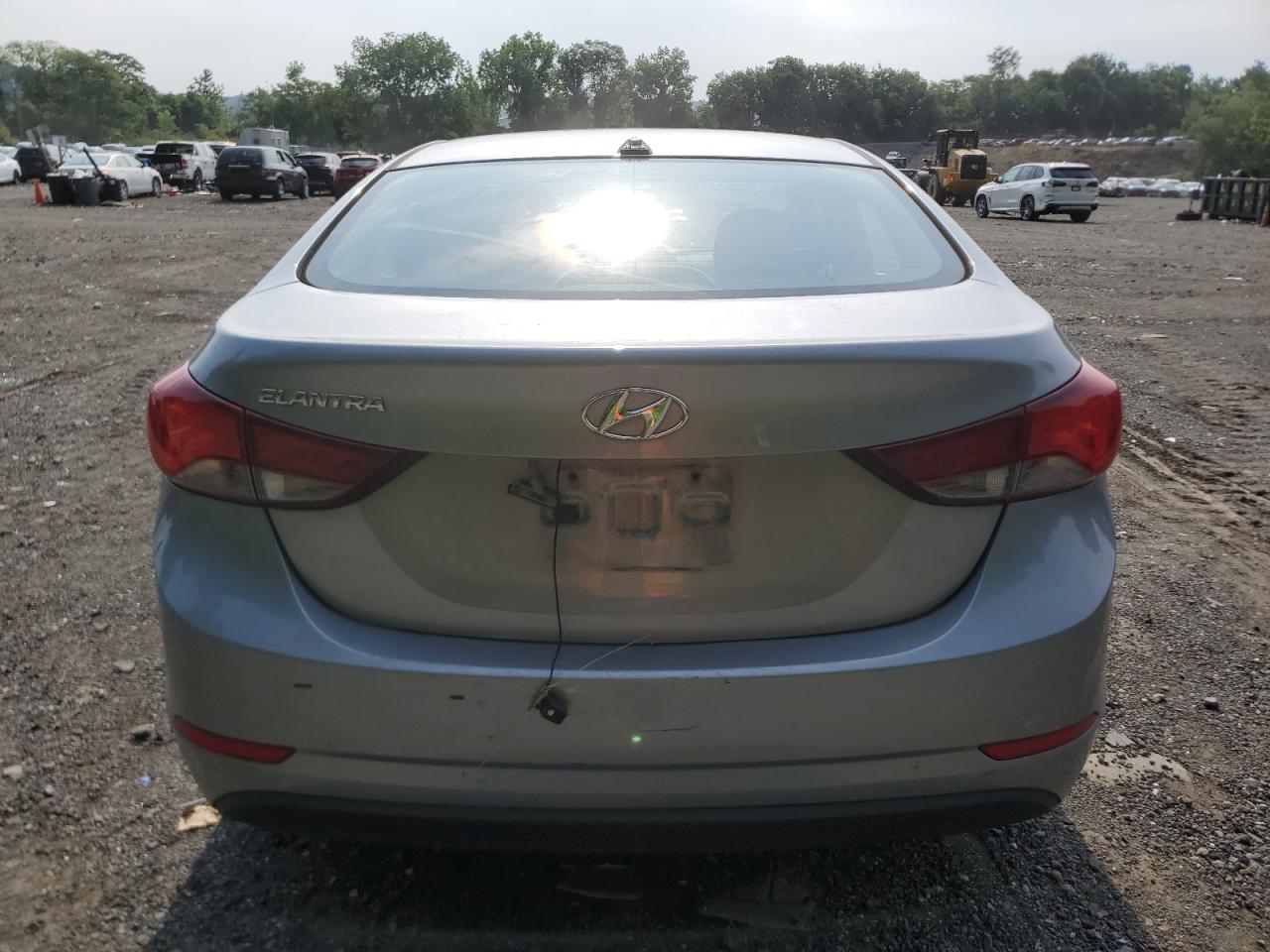 2016 Hyundai Elantra Se VIN: 5NPDH4AE8GH753607 Lot: 63486584