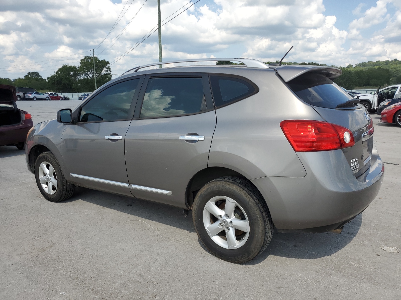 2014 Nissan Rogue Select S vin: JN8AS5MTXEW615695