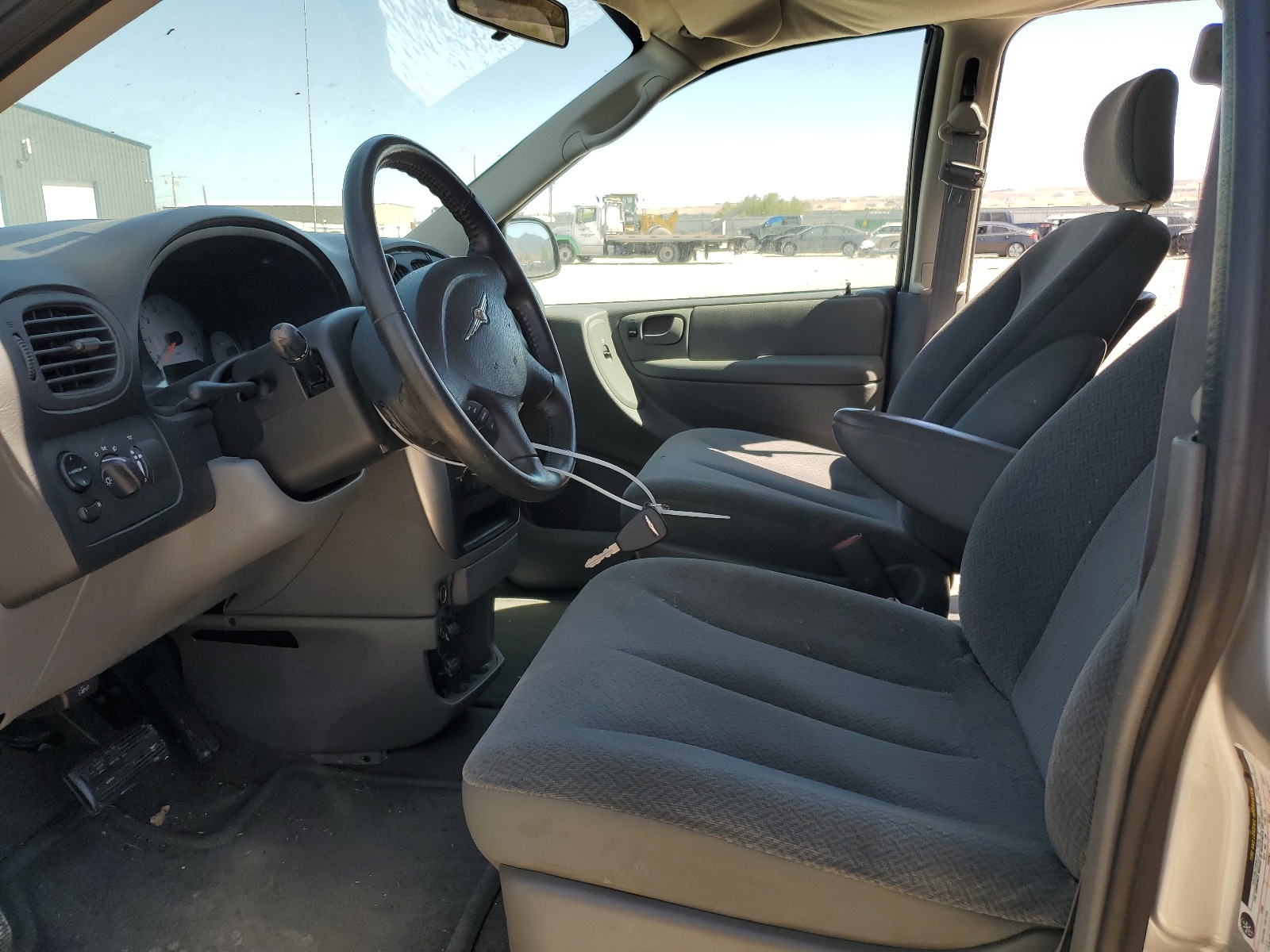 2C4GP54L95R180569 2005 Chrysler Town & Country Touring