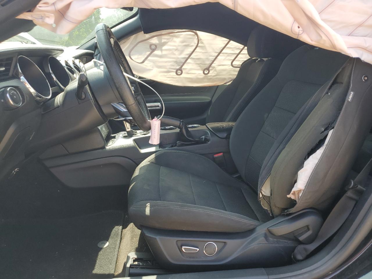 2015 Ford Mustang VIN: 1FA6P8AMXF5319719 Lot: 61385224