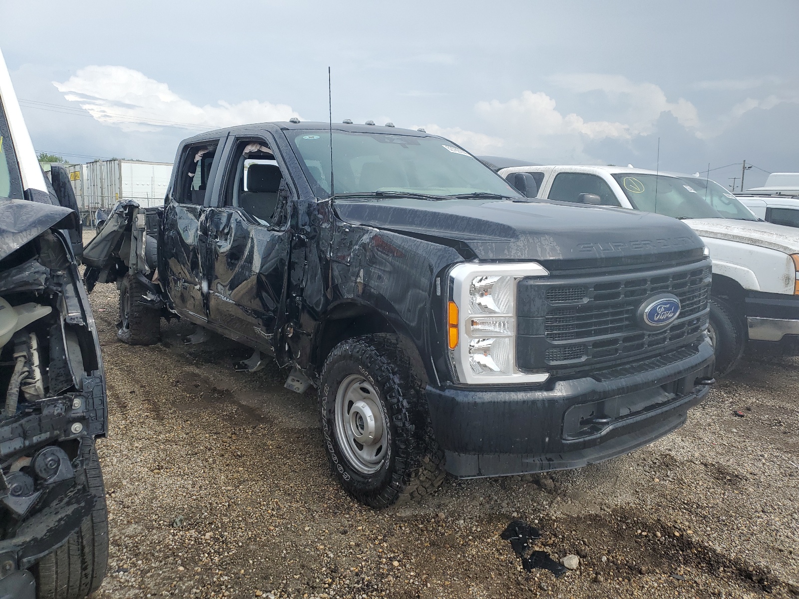 2023 Ford F350 Super Duty vin: 1FT8W3BTXPEC07924