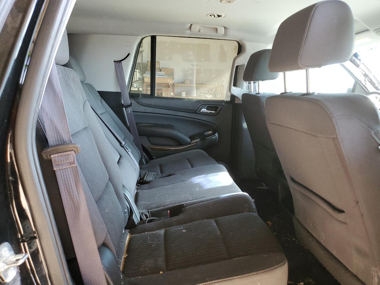 2016 Chevrolet Tahoe C1500 Ls VIN: 1GNSCAKC9GR370499 Lot: 61935924