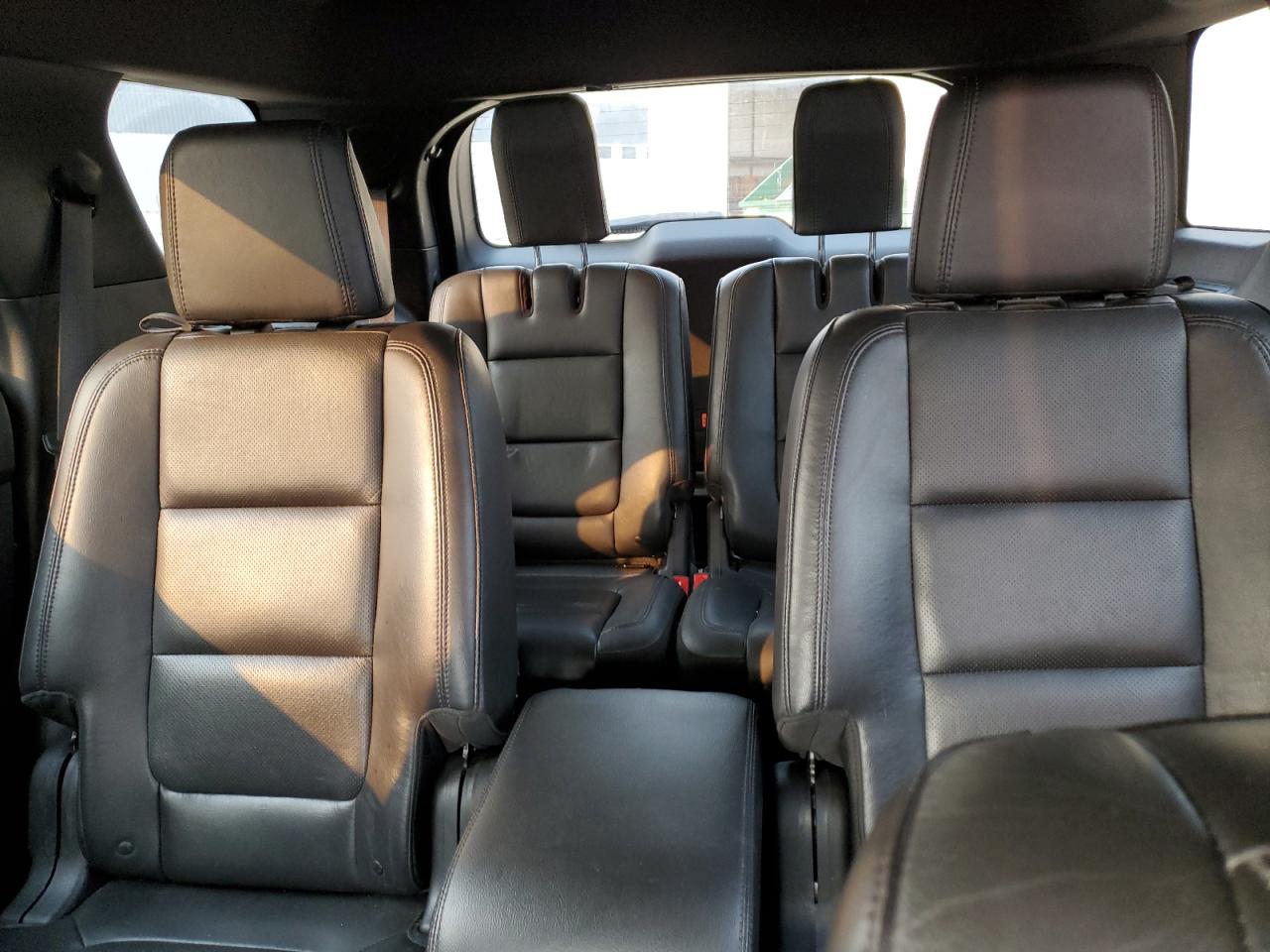 2015 Ford Explorer Limited VIN: 1FM5K8F82FGC18898 Lot: 64104124