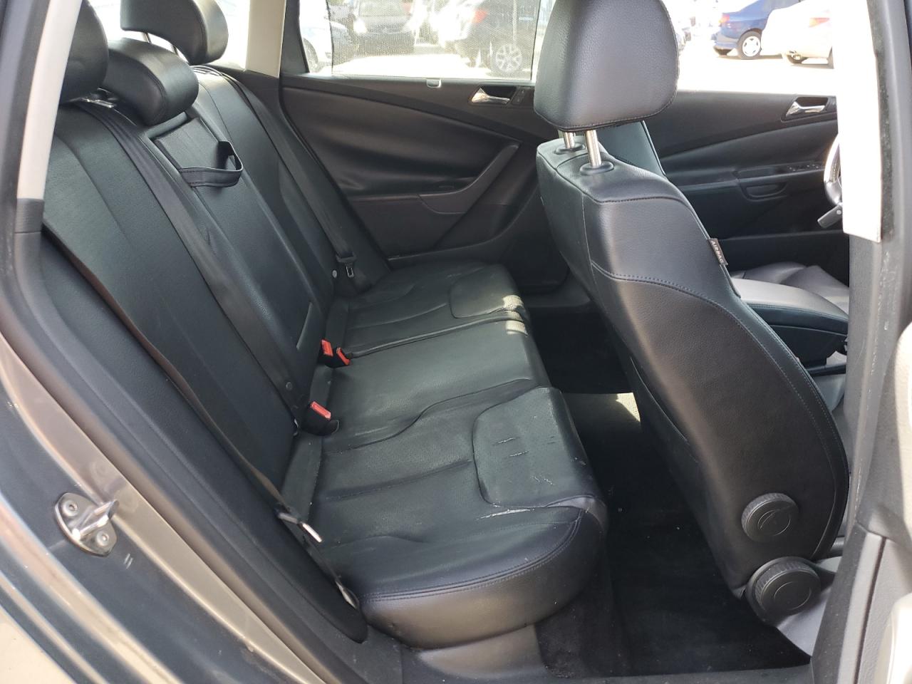 2008 Volkswagen Passat Wagon Komfort VIN: WVWLK73C58E033693 Lot: 61198804